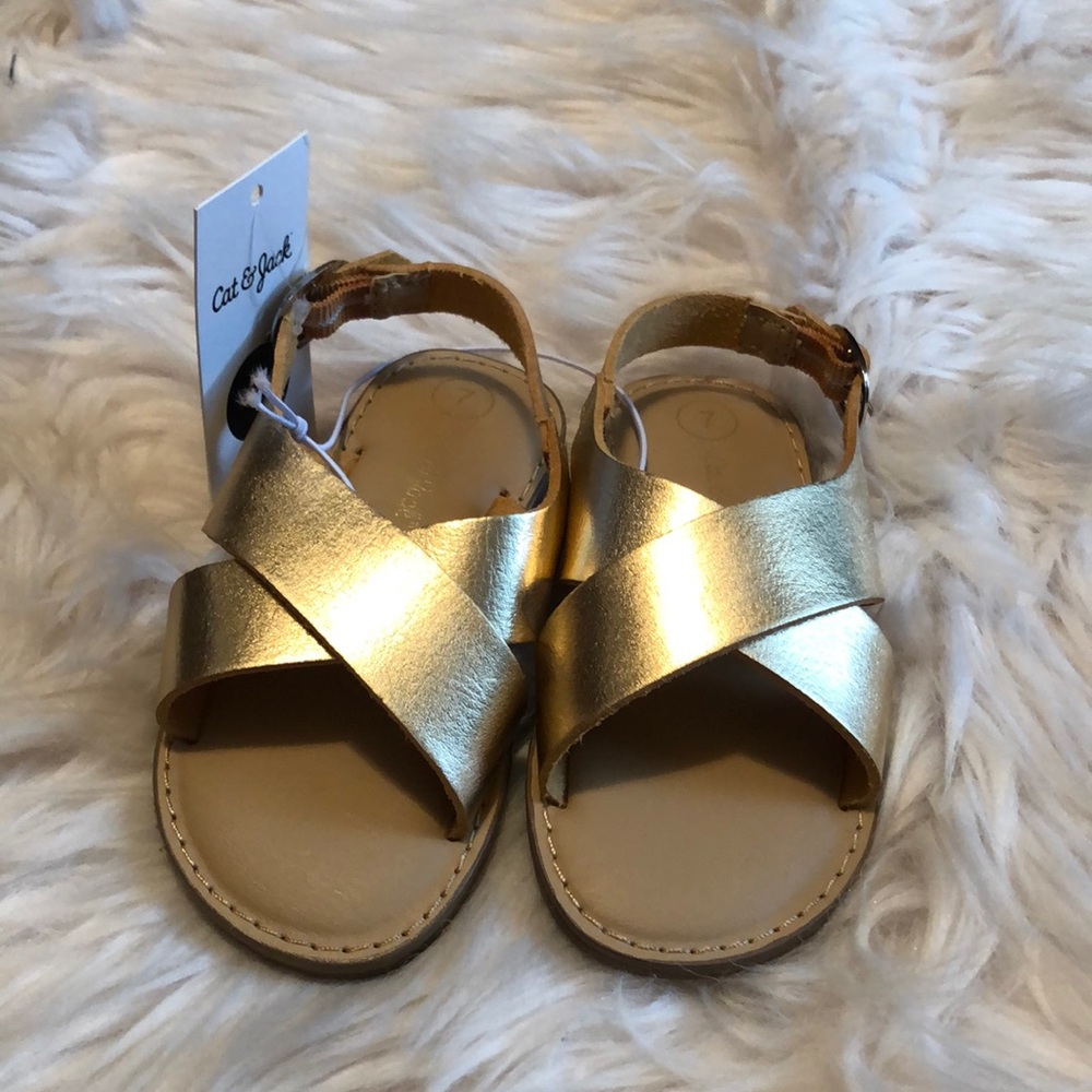Girls gold sandals!